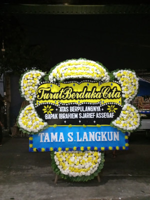 Papan Bunga Duka di Pontang